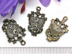Подвеска Герб 01 со львом 22*14,5*2,5мм античная бронза (литьё)