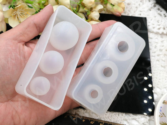 Молд 118 для эпоксидной смолы 90*39*25мм Шары (сферы) 15мм+20мм+25мм (силикон)