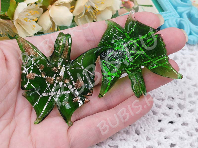 Кулон Бабочка 05 50*50*6мм зелёная с золотом (Lampwork)