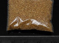 Декоративный цветной песок 01 0,2-0,9мм золотистый (кварцевый песок) (10гр)