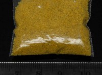 Декоративный цветной песок 02 0,2-0,9мм жёлтый (кварцевый песок) (20гр)