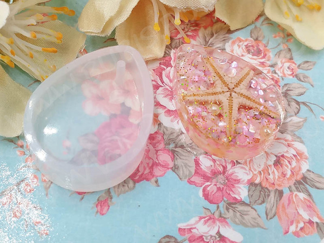 Молд 020 для эпоксидной смолы кулон подвеска Капля 29*22*7мм (силикон)