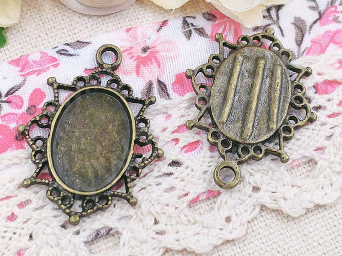 Подвеска-сеттинг Овал 04 (сеттинг 17*13мм) 33*24*2,3мм античная бронза (литьё)