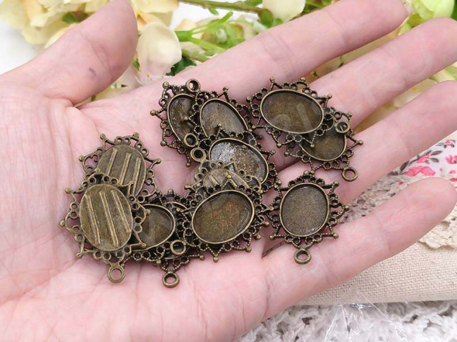 Подвеска-сеттинг Овал 04 (сеттинг 17*13мм) 33*24*2,3мм античная бронза (литьё)