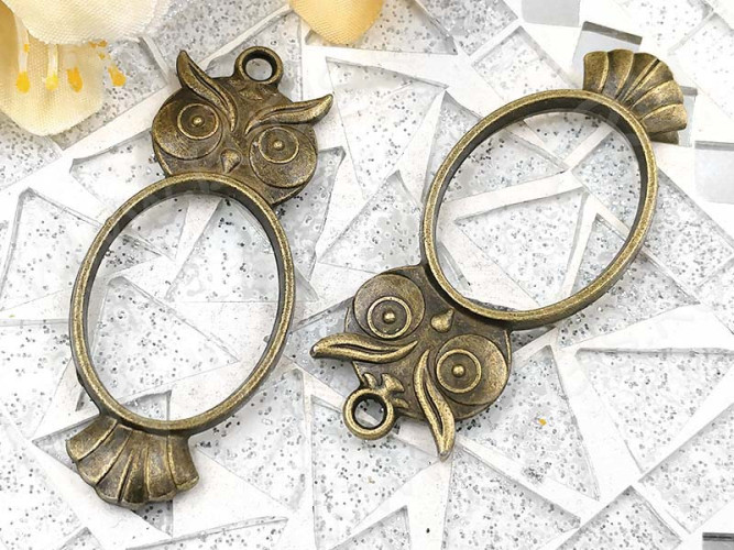 Подвеска Рамка 07 Овал Сова 47*20*3,5мм античная бронза (литьё)