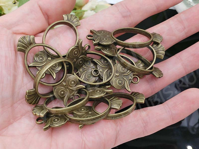 Подвеска Рамка 07 Овал Сова 47*20*3,5мм античная бронза (литьё)