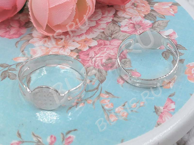 Основа (заготовка) для кольца 085 17мм со сплошной платформой 8мм серебристая (Iron)