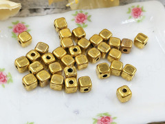 Бусина 103 Кубик маленький 4*4*4мм античное золото (литьё) (10шт.)