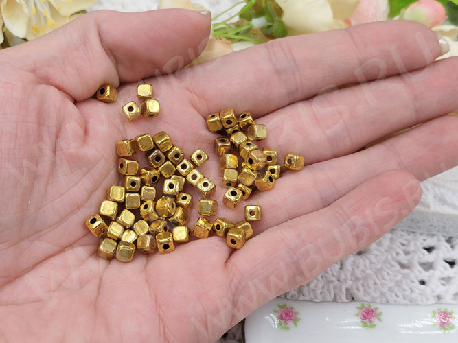 Бусина 103 Кубик маленький 4*4*4мм античное золото (литьё) (10шт.)