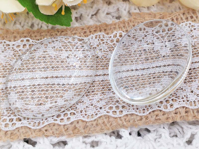 Кабошон стеклянный 43 Овал 40*30*7мм прозрачный (стекло)