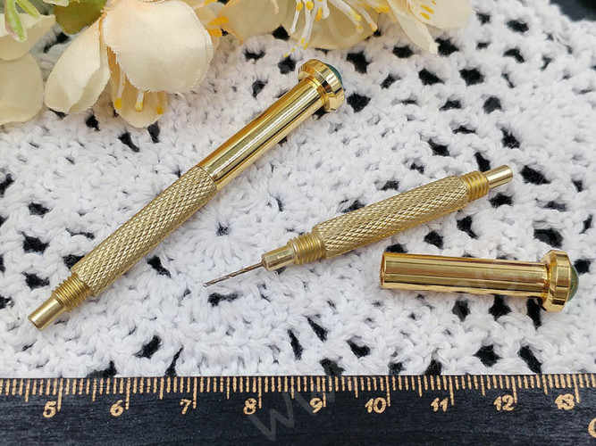 Сверлилка 02 ручная мини-дрель со сверлом 0,6мм золотистая (инструменты для бижутерии)