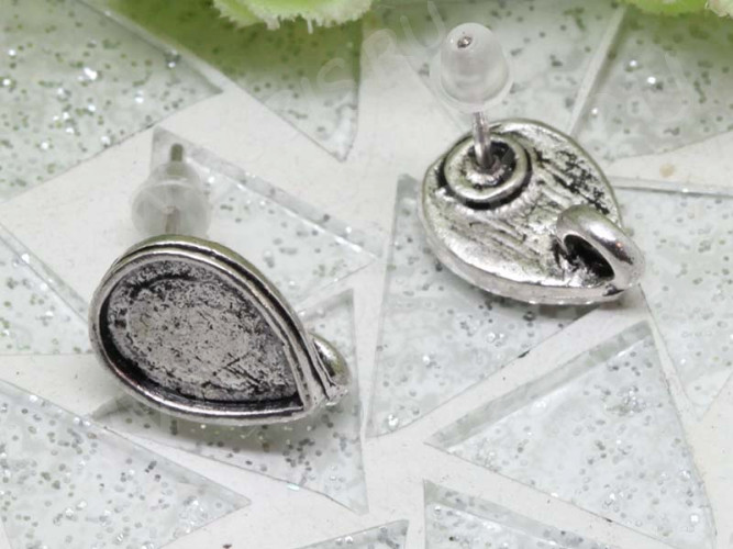 Пуссеты ("гвоздики") №133 с сеттингом 10*8мм Капля 14*13,5*9мм античное серебро (литьё) (1 пара)