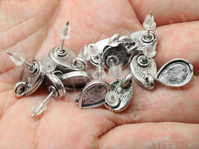 Пуссеты ("гвоздики") №133 с сеттингом 10*8мм Капля 14*13,5*9мм античное серебро (литьё) (1 пара)