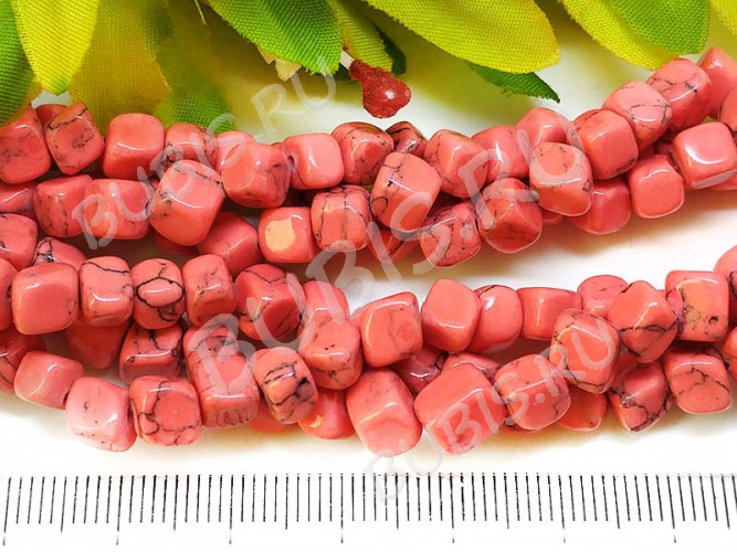 Крошка (галтовка) "Кубики" 4-6мм Говлит лососевый (камни) (нить без замка прим.50-55см)