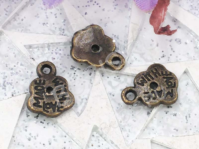 (ОПТ) Подвеска Цветочек 14 "Made with Love" 10*8*1,2мм античная бронза (литьё) (100шт.)