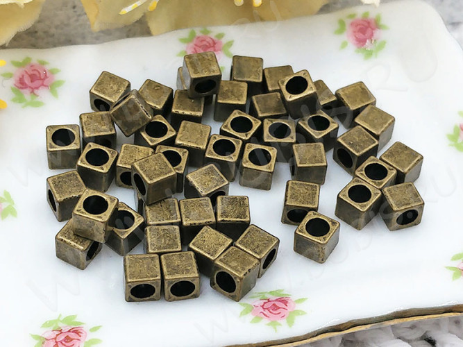 Бусина 198 Кубик маленький 4*4*4мм античная бронза (литьё) (10шт.)