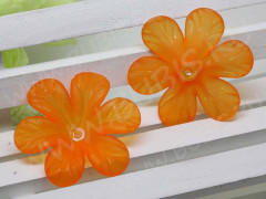 Бусина акрил Цветочек 22 матовый 33,5*30,5*9мм оранжевый полупрозрачный (акрил)