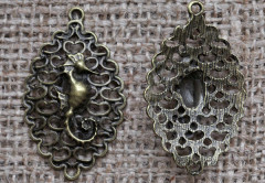 Подвеска Морская 02 с Морским коньком 43,5*26*6,5мм античная бронза (литьё)