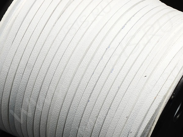 Шнур кожаный 49 кожзам полоска 2,7*1,5мм белый (1м)