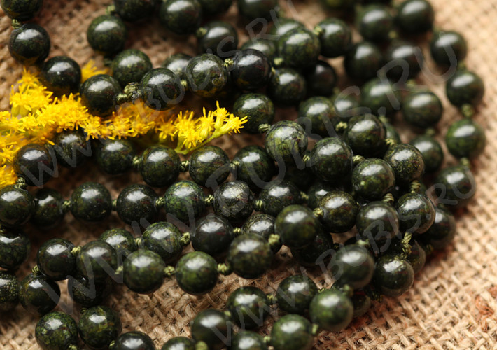 (ОПТ) Бусина округлая 14мм Змеевик (Серпентин) тёмный (камни) (НИТЬ)