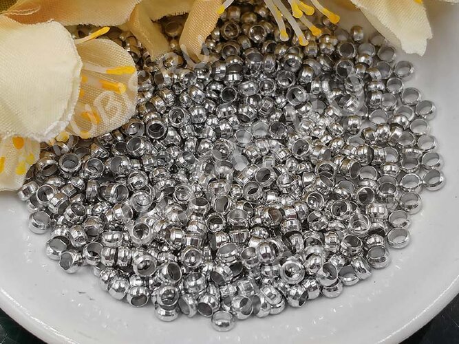 Зажимные бусины 24 рондели округлые 1,5*0,8мм цвет платины (Хирургическая сталь) (20шт)
