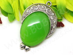 Кулон 28 имитация камня со стразами 60*39*10мм античное серебро и св.зелёный (металл, резин и стекло)