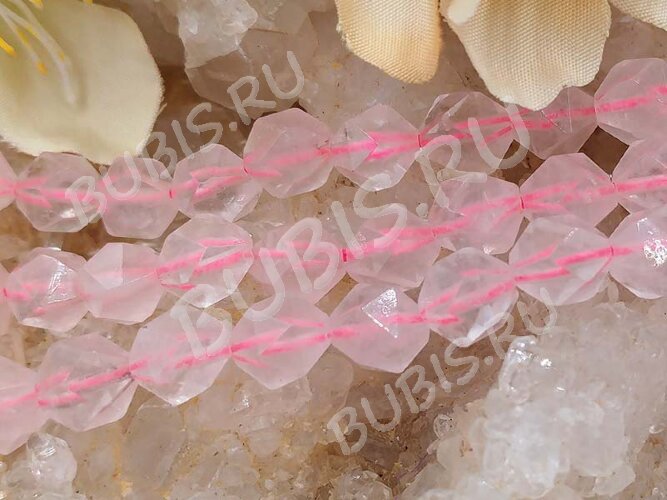 Бусина каменная Многогранник 03 8*7*7мм Розовый кварц бледный натуральный (камни)