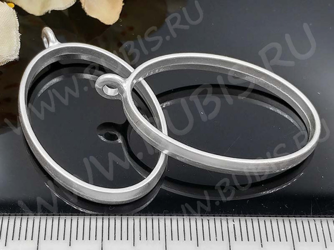 Подвеска Рамка 01 овал 39*24*5,8мм матовая серебристая (литьё)