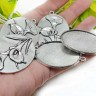 Подвеска-сеттинг Овал 48 коннектор Цветы (сеттинг 45*35мм) 55*37,5*3мм античное серебро (литьё) Купить Подвеска-сеттинг Овал 48 коннектор Цветы (сеттинг 45*35мм) 55*37,5*3мм античное серебро (литьё) с доставкой по России