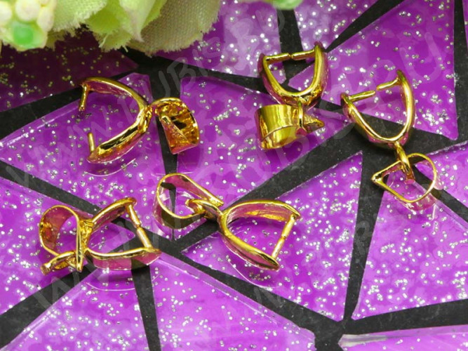 Держатель кулона 010 гладкий с пробой 18KGP 13*5,5*2,75мм золотистый (Brass)