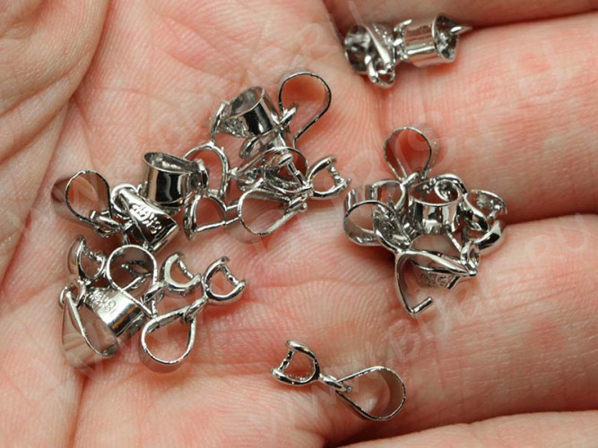 Держатель кулона 049 гладкий с пробой 18KGP 12*5*2,5мм цвет платины (Brass)