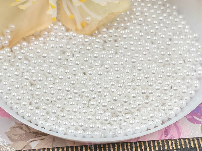 Наполнение для смолы и бутылочек 097 шарики без отверстий 2мм  жемчужные белые (декор) (100шт.)