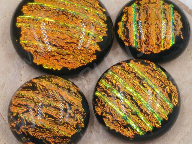 Кабошон Фьюзинг 004 Круглый 13-18мм Дихроик на черном Яркий оранжевый Полосы UBF