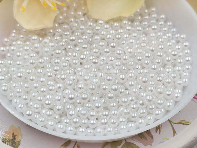 Наполнение для смолы и бутылочек 098 шарики без отверстий 2,5мм  жемчужные белые (декор) (100шт)