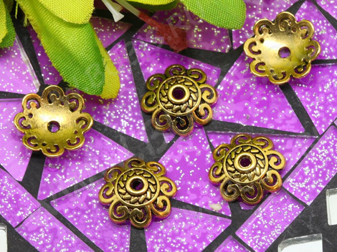 (СКИДКИ!!!) 169 Шапочка Завитки 12,5*12,5*3,5мм античное золото (литьё) (10шт)