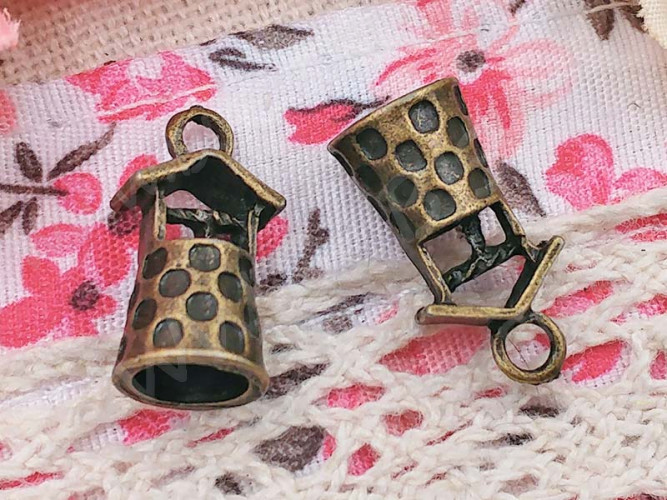 Подвеска Домик 04 3D Колодец 17*8,5*7,5мм античная бронза (литьё)