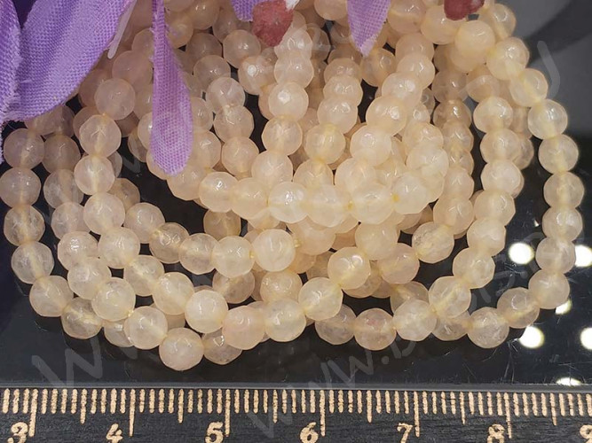 (ОПТ) Бусина округлая ГРАНЁНАЯ 4мм Кварц тонированный бежевый (камни) (НИТЬ)