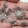 Купить (СКИДКИ!!!) 141 Шапочка Цветочек 12*12*2,3мм античное серебро (литьё) (10шт.) с доставкой по России