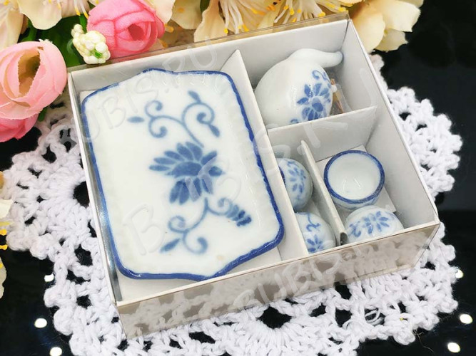 Фарфоровый сервизик 04 коробочка 76*63*22мм бело-синий (керамика)