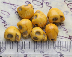 Бусина каменная Череп 02 Говлит 10*9*7,5мм т.жёлтый (камни)