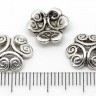 Купить (СКИДКИ!!!) 131 Шапочка Завитки 12*11,5*3,2мм античное серебро (литьё) (10шт) с доставкой по России