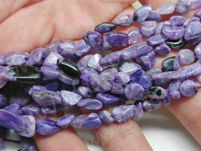 (ОПТ) Бусина каменная Бесформенная 14 5-10*4-7мм Чароит натуральный (камни) (НИТЬ 20см)