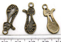 Подвеска Кошка 38 23,5*9,5*1,7мм античная бронза (литьё)