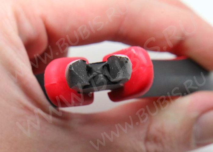 Тонкогубцы (утконосы короткие) 05 без бороздок, с кусачками 130мм с красно-чёрными ручками (инструменты для бижутерии)