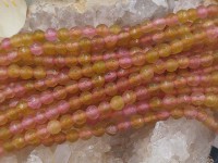 (ОПТ) Бусина округлая ГРАНЁНАЯ 4мм Кварц тонированный т.жёлто-розовый (камни) (НИТЬ)