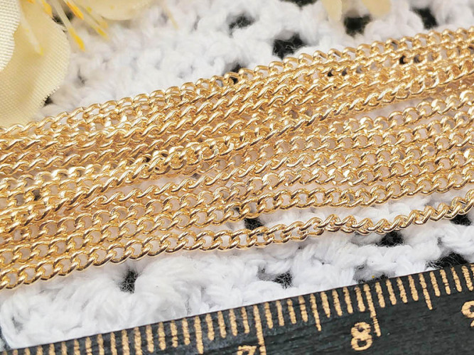 Цепочка I124 простая кручёная тонкая звено 2,7*2мм светлое розовое золото (Iron) (50см)