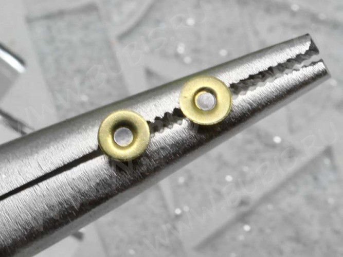 Пуссеты ("гвоздики") №154 (платформа 5мм) 12*0,65мм латунь (хирургическая сталь+Brass) (1 пара)