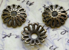 030 Шапочка 11,5*11,5*2,5мм античная бронза (литьё)