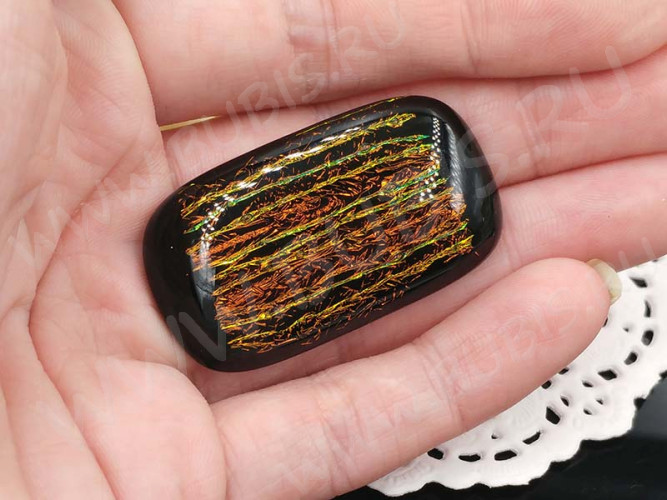 Кабошон Фьюзинг 004 Прямоугольный 44*25*7,8мм Дихроик на черном Яркий оранжевый Полосы UBF