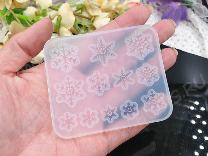 Молд 142 для эпоксидной смолы Снежинки 85*71*3,5мм (силикон)